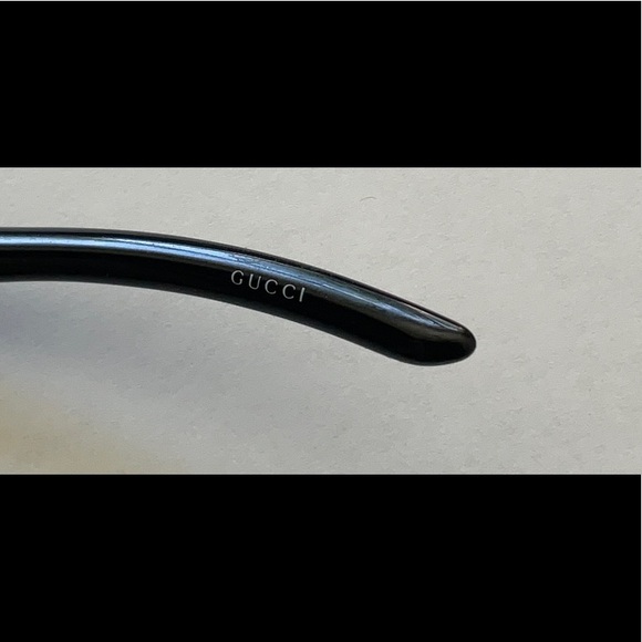 Gucci Vintage Black Sunglasses - Picture 7 of 8